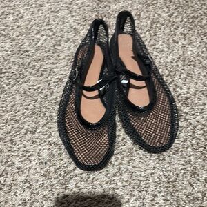 Elegant Black Mesh Women's Shoes